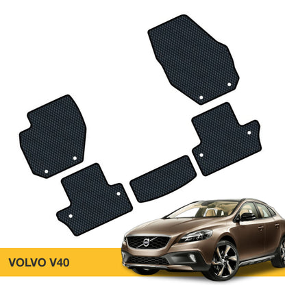 Zestaw mat EVA w kolorze czarnym do Volvo V40 z charakterystycznym wzorem.