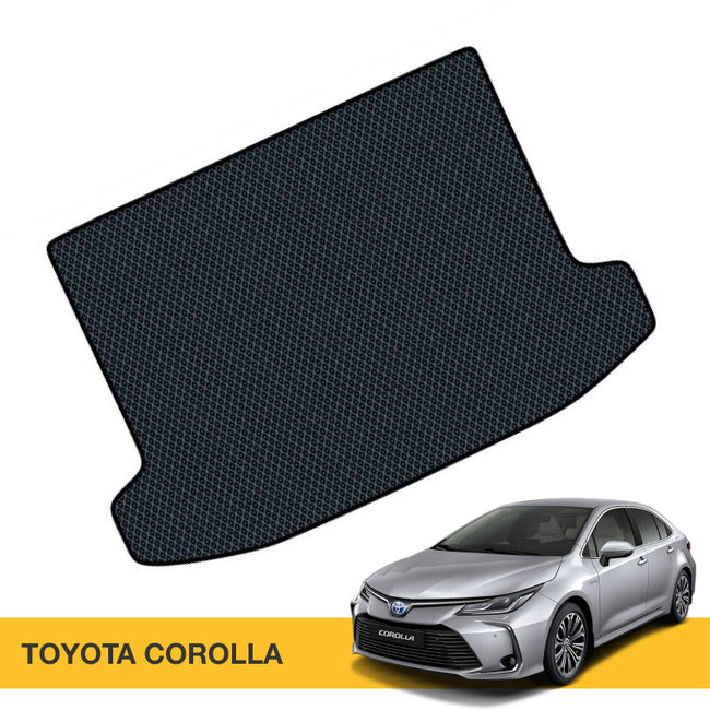 Czarna mata EVA z siateczkowym wzorem, idealna do Toyoty Corolli.